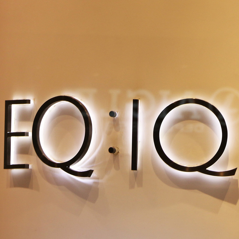 Milk White Acrylic LED Edge Lit Signs 6mm 18mm Stainless Steel