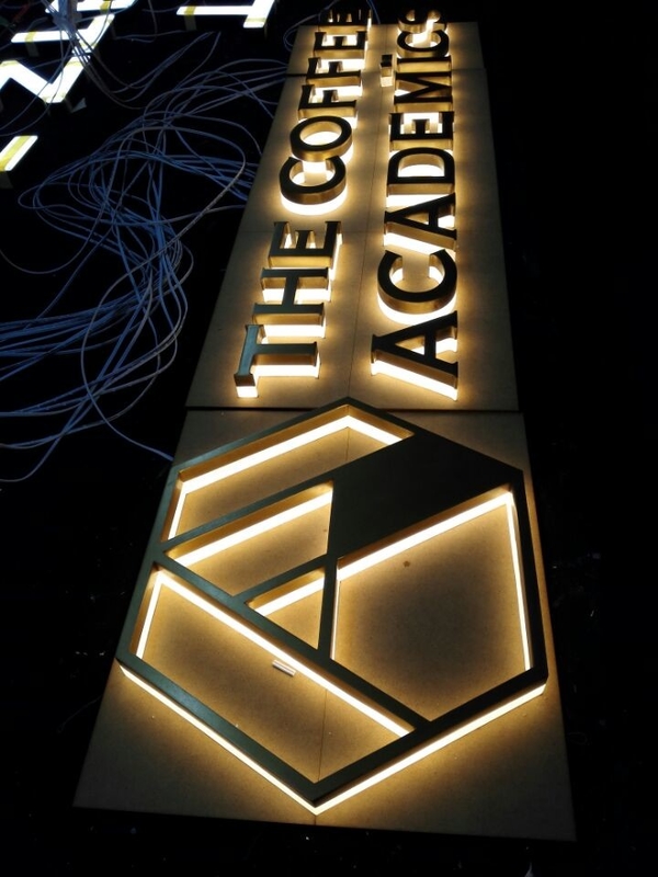 Reverse Lit Halo Illuminated Channel Letters 36mm 50000 hours Lifetime