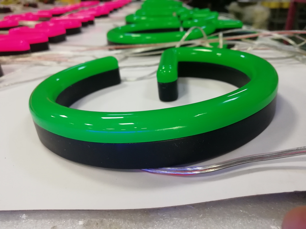 Outdoor indoor Green Pink Neon Signs Wall Mounted / Free Standing 25mm