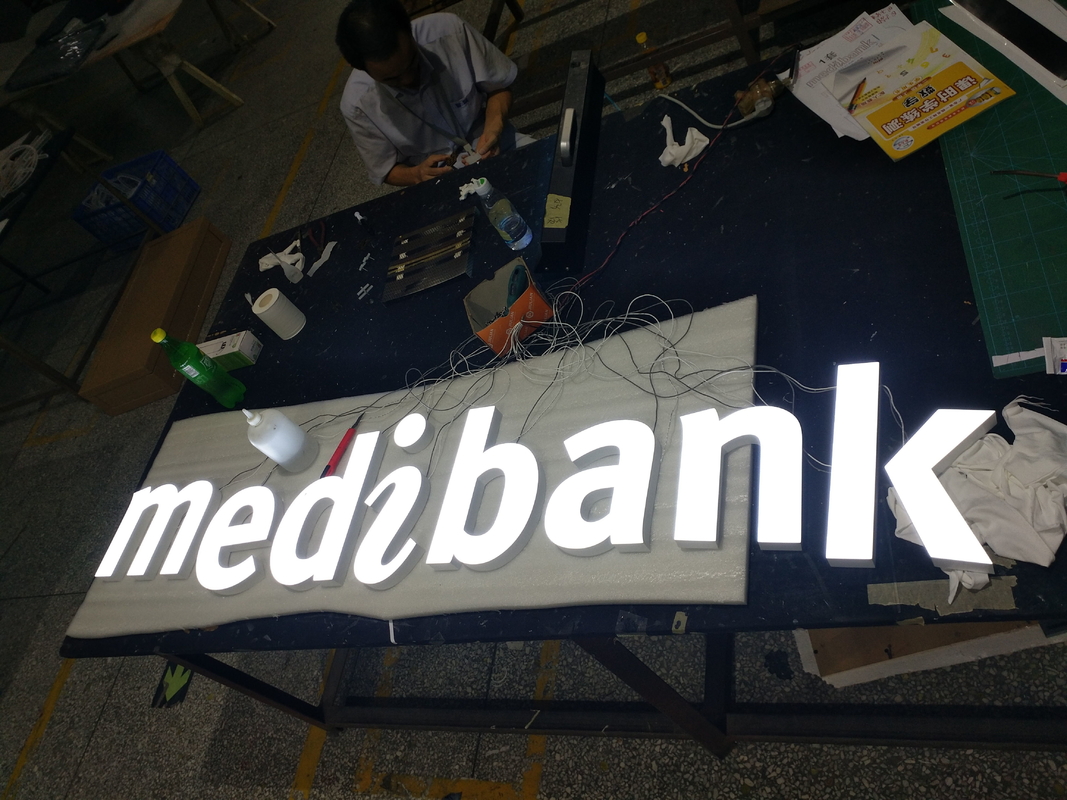 UL RoHs Custom Acrylic Business Sign Hanging / Free Standing