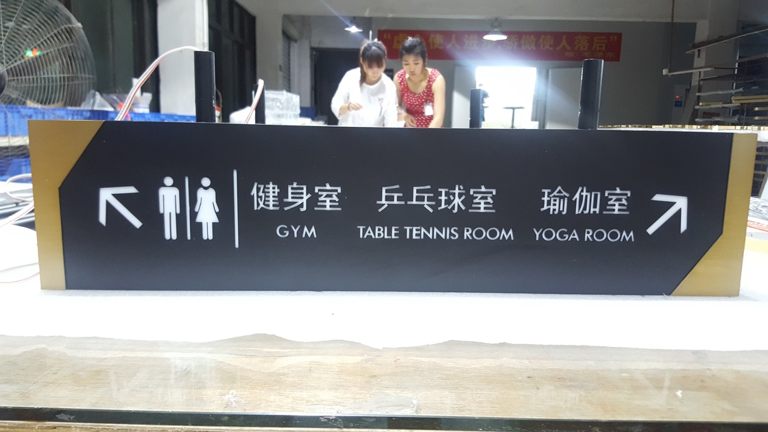 Wall Mounted LED Light Boxes 10000K 2500*250*80mm For Advertising