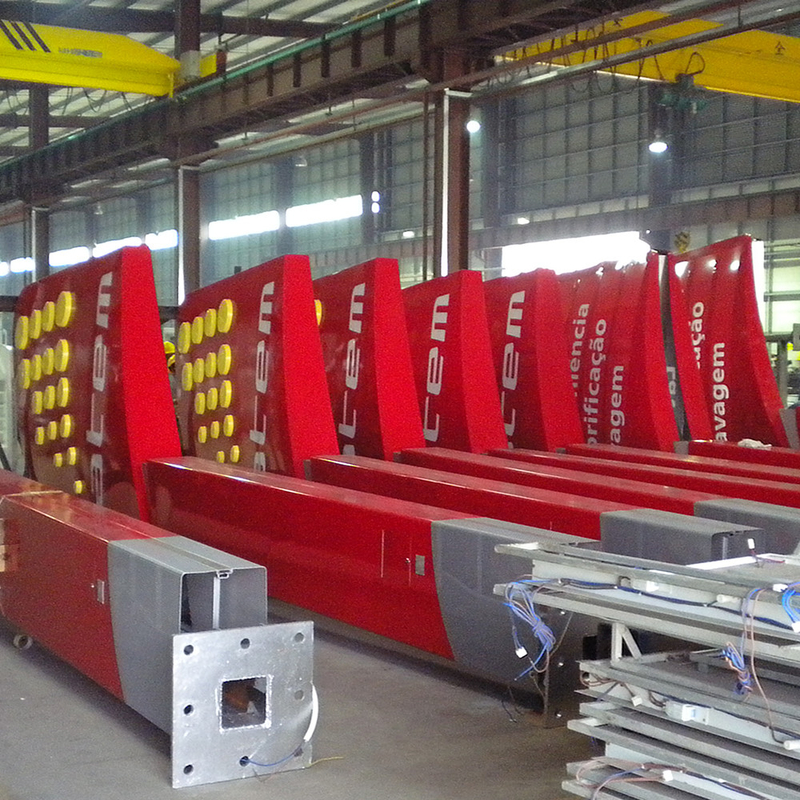 LED Modern Pylon Signs Aluminum / Stainless Steel For Gas Station Buildings